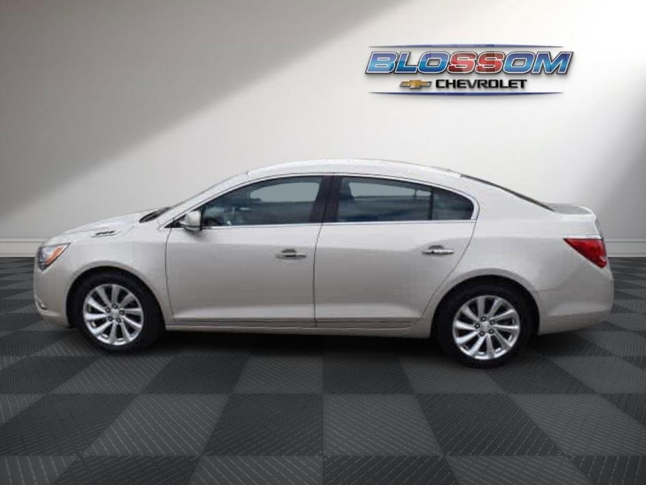 2015 Buick LaCrosse Leather photo