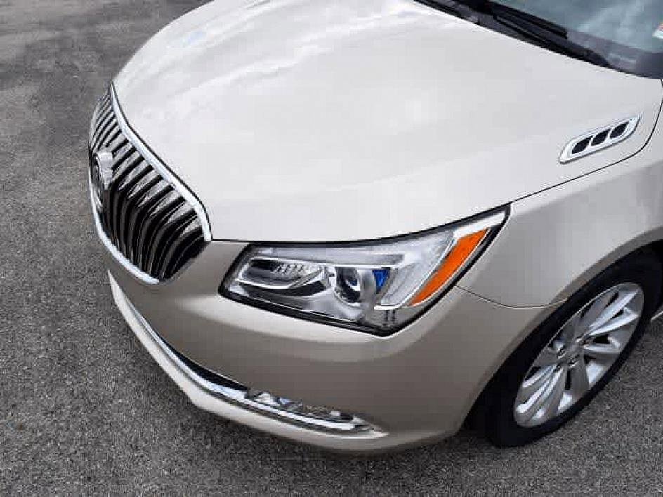 2015 Buick LaCrosse Leather photo