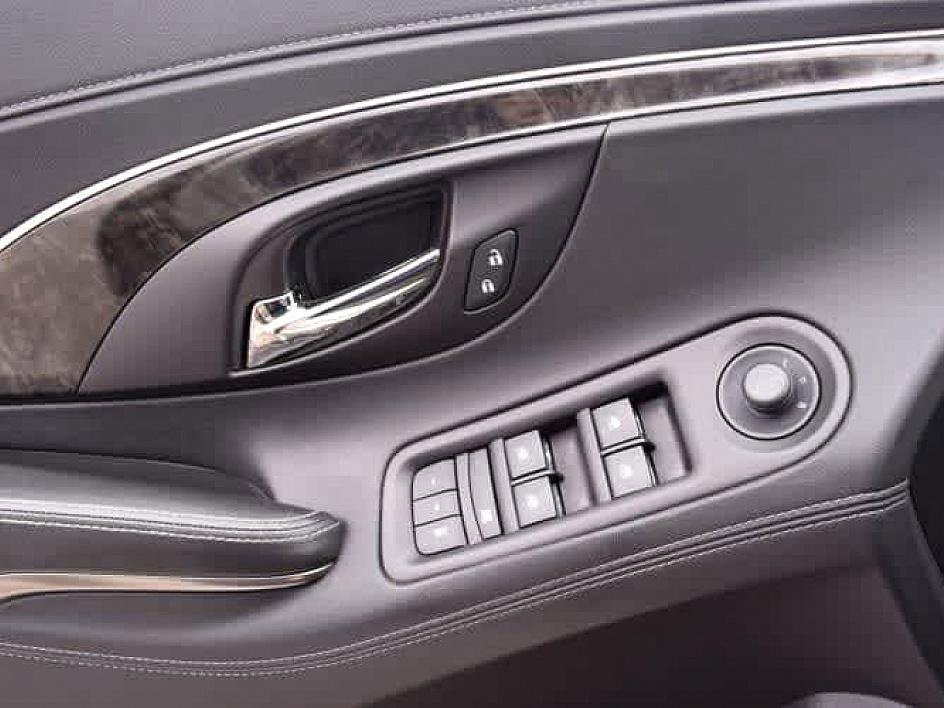 2015 Buick LaCrosse Leather photo