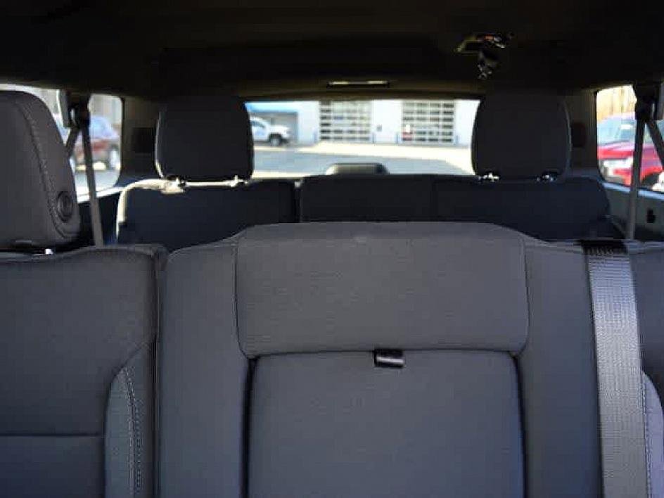 2025 Chevrolet Suburban LS photo