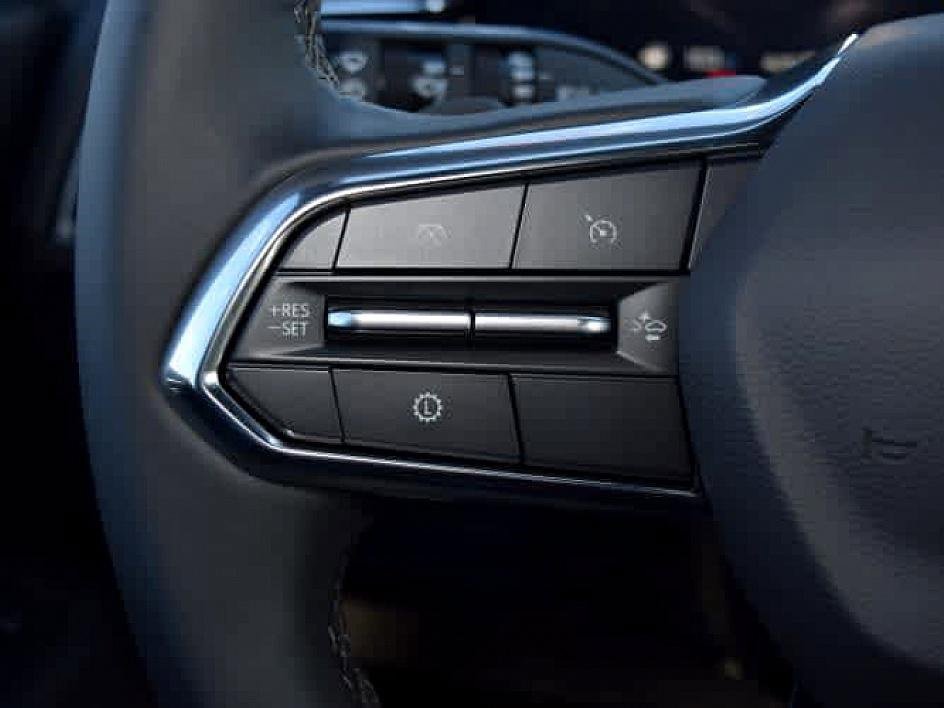 2025 Chevrolet Suburban LS photo