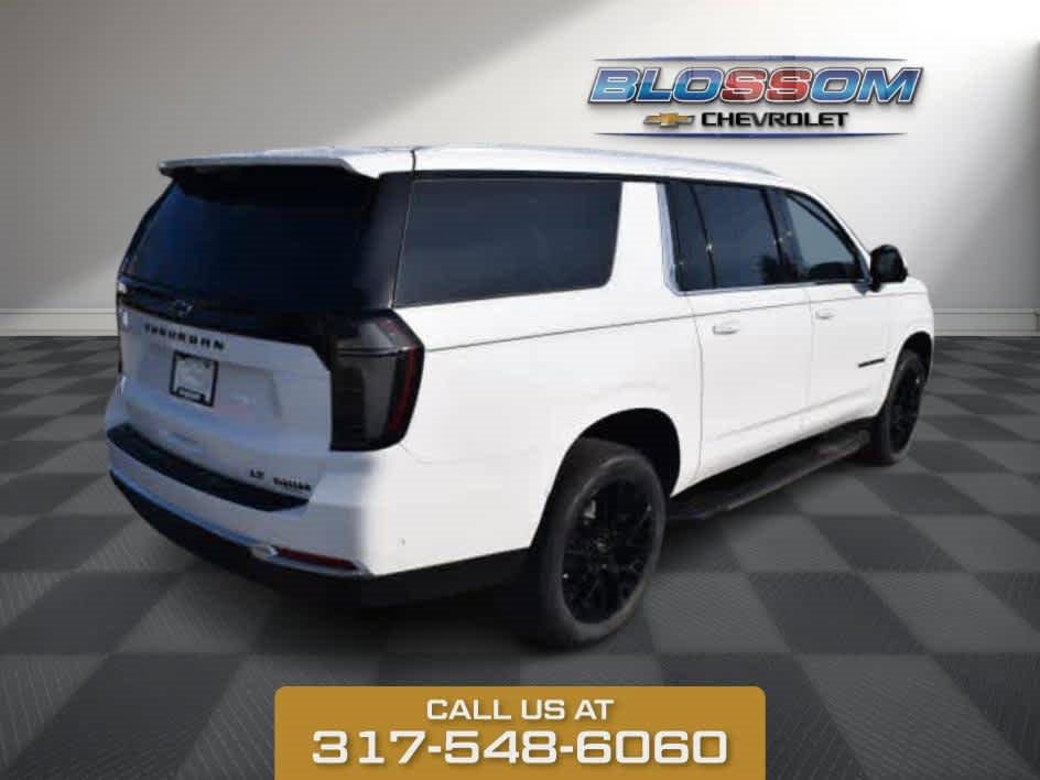 2025 Chevrolet Suburban LT photo