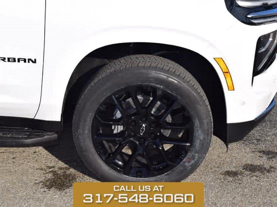 2025 Chevrolet Suburban LT photo