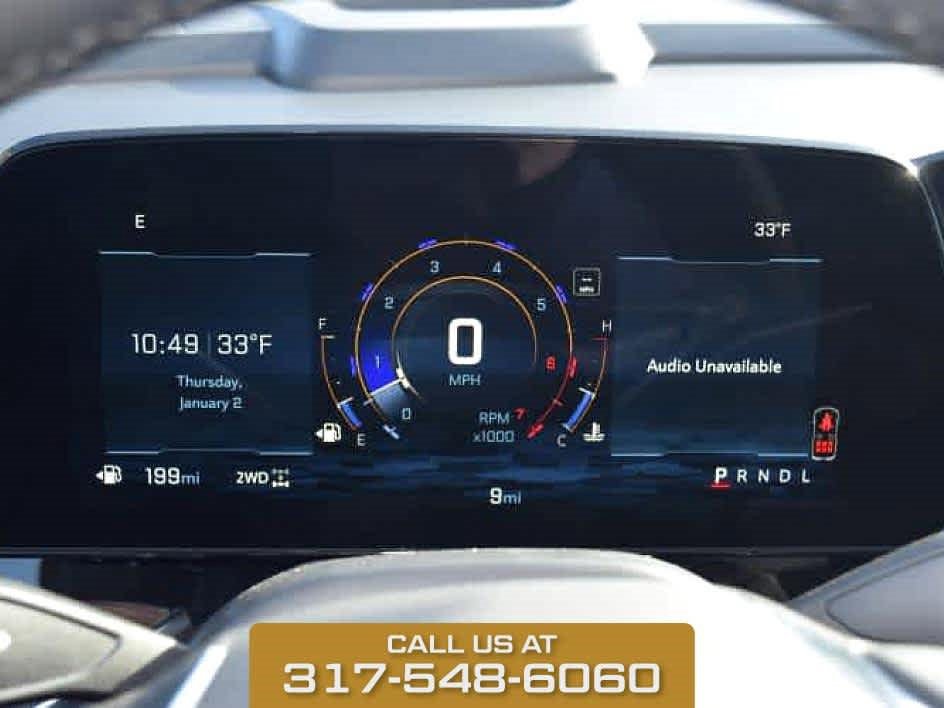 2025 Chevrolet Suburban LT photo