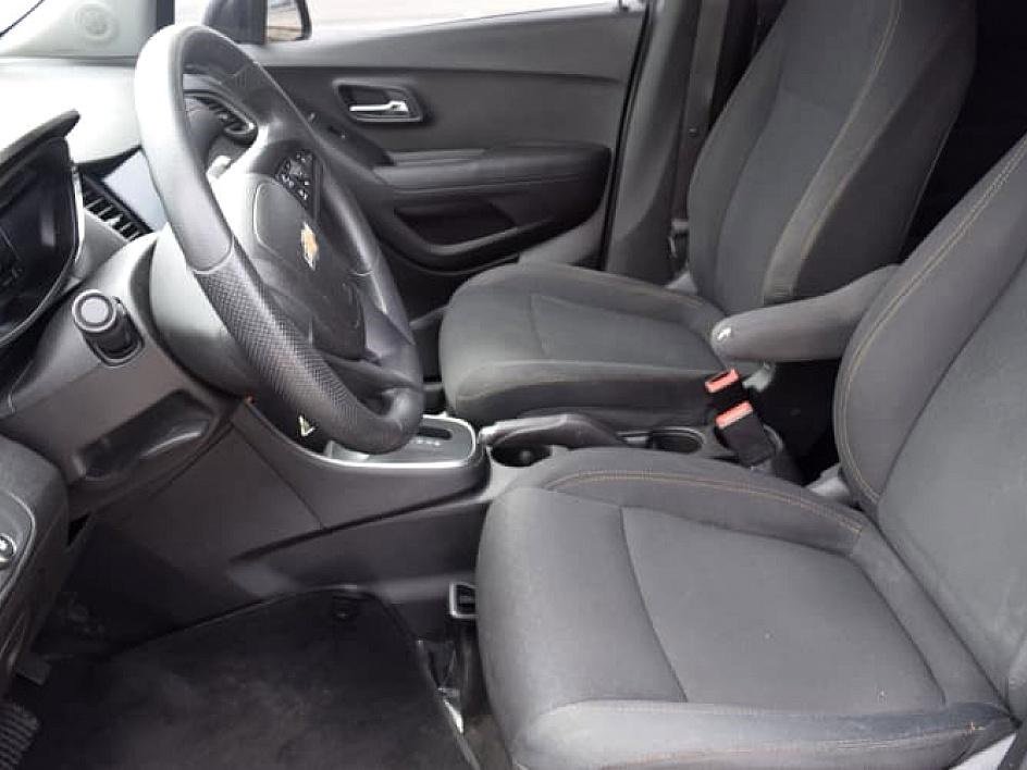 2017 Chevrolet Trax LS photo