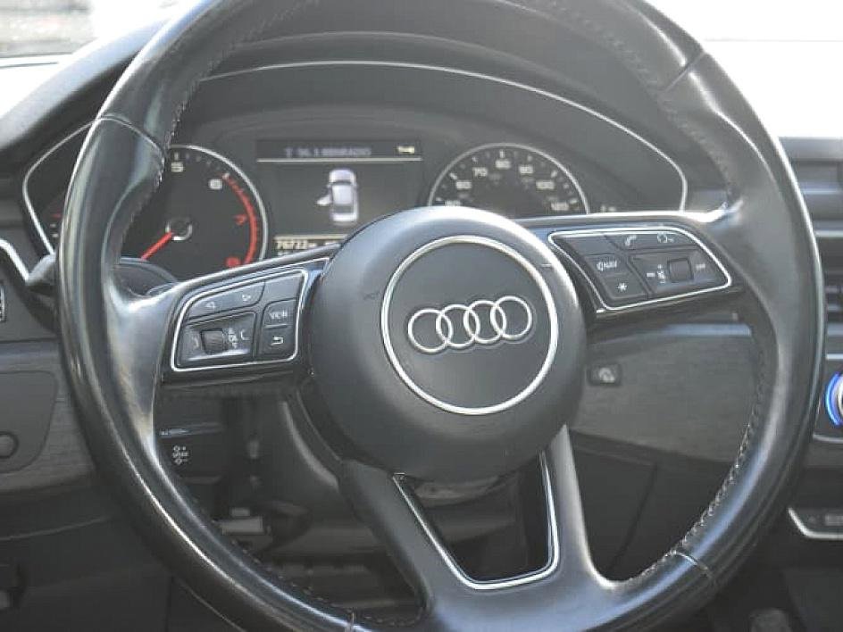 2017 Audi A4 Premium photo