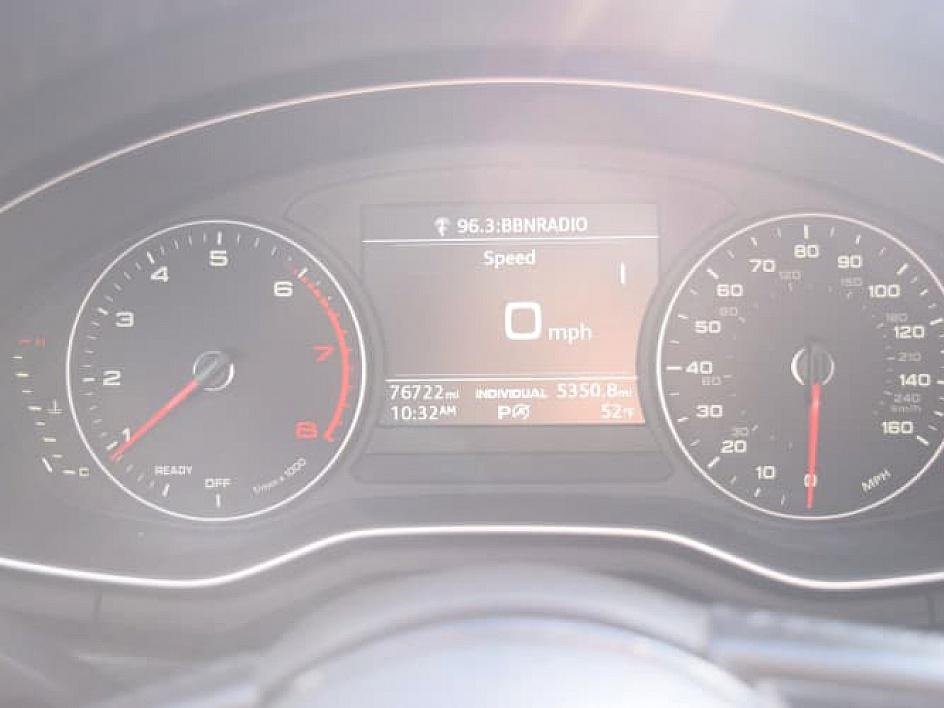 2017 Audi A4 Premium photo