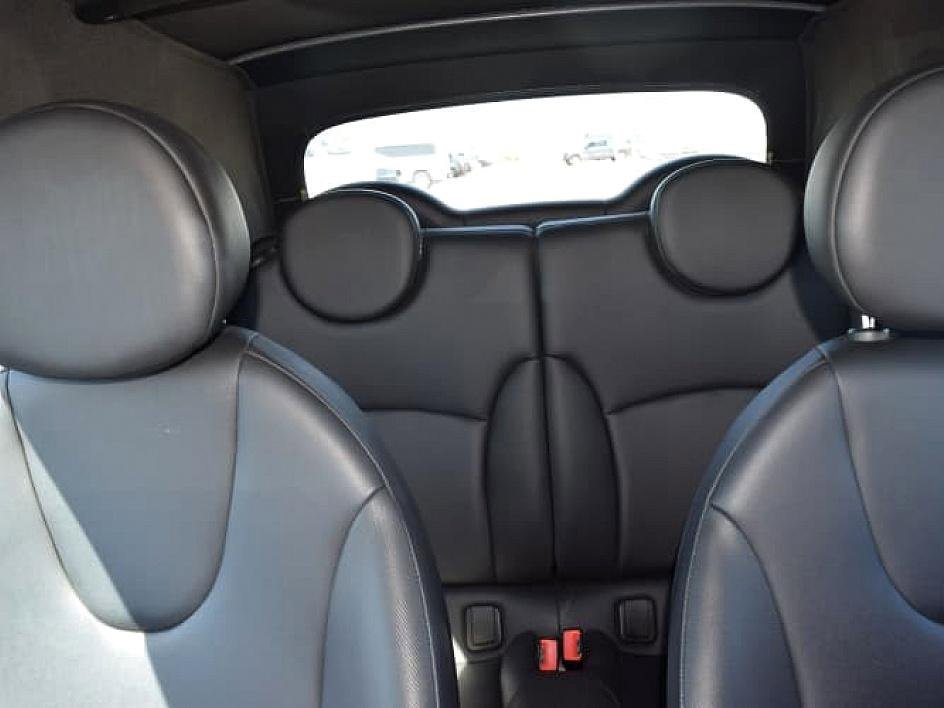 2011 MINI Cooper photo