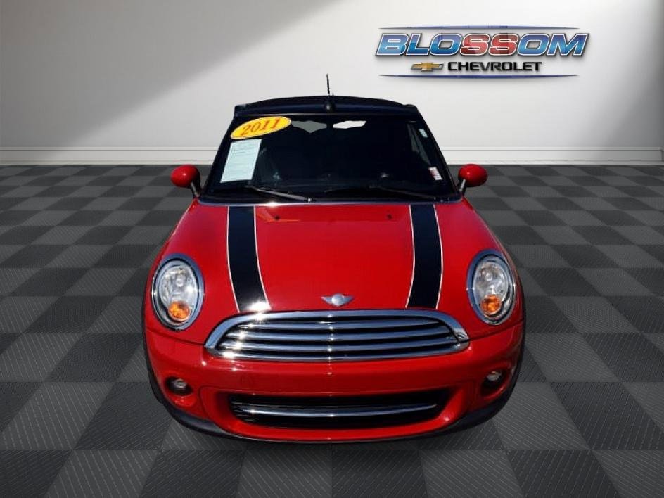 2011 MINI Cooper photo