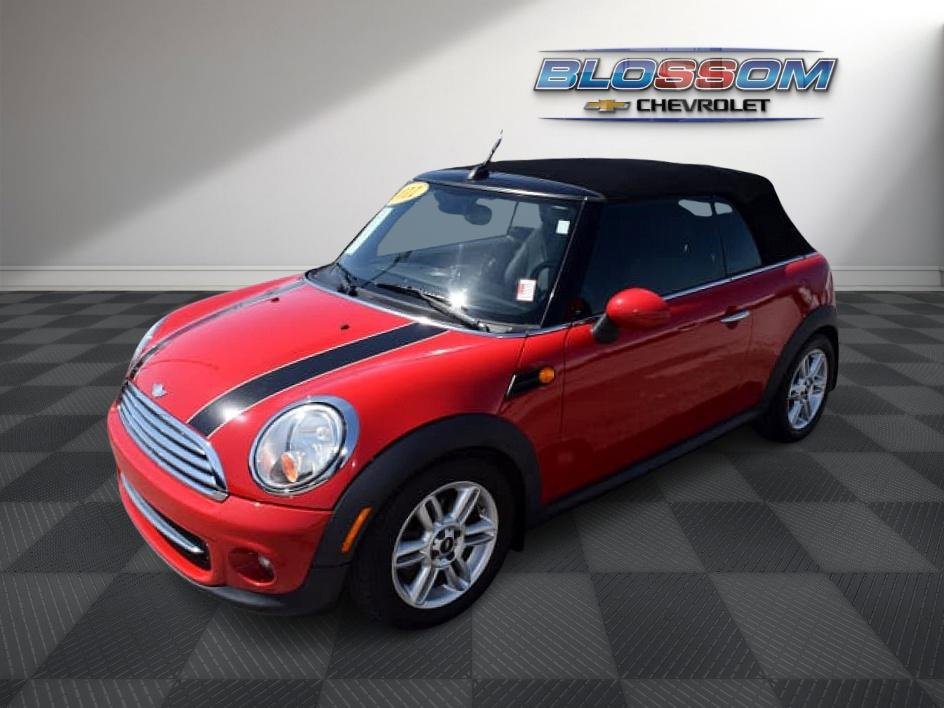 2011 MINI Cooper photo