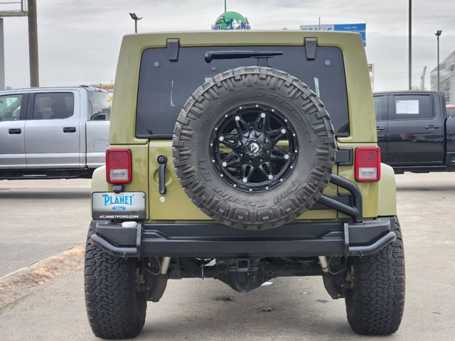 2013 Jeep Wrangler Unlimited Rubicon 5