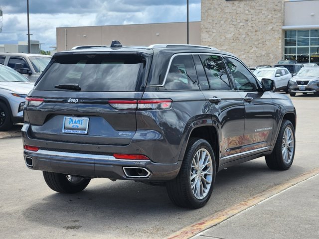 2023 Jeep Grand Cherokee Summit 4