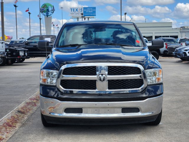 2022 Ram 1500 Classic SLT 2