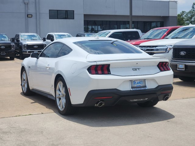 2024 Ford Mustang GT Premium 3