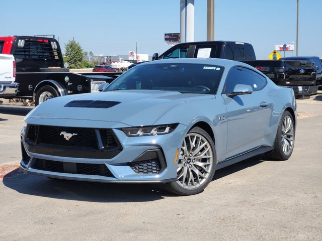 2024 Ford Mustang GT Premium 2