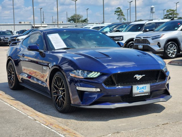 2020 Ford Mustang  3