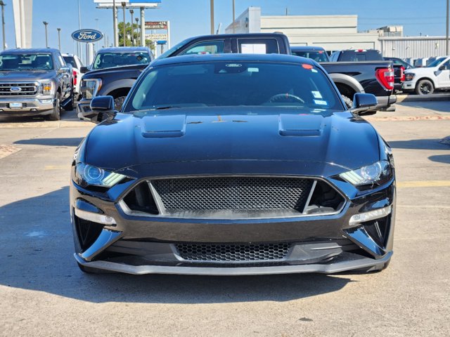 2022 Ford Mustang  2