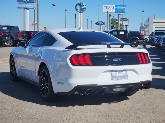 2023 Ford Mustang  4