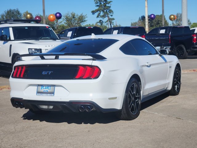 2023 Ford Mustang  6