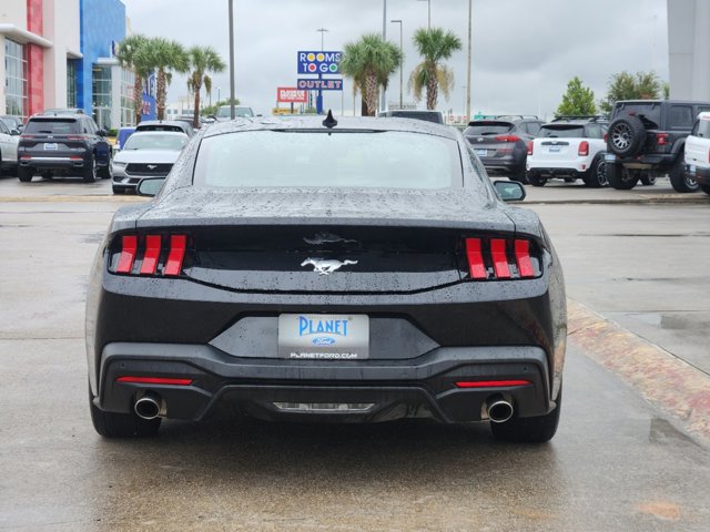 2024 Ford Mustang EcoBoost 4