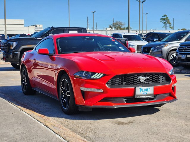 2022 Ford Mustang EcoBoost Premium 3