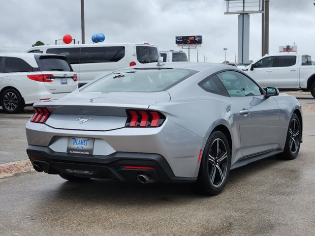 2024 Ford Mustang EcoBoost 4