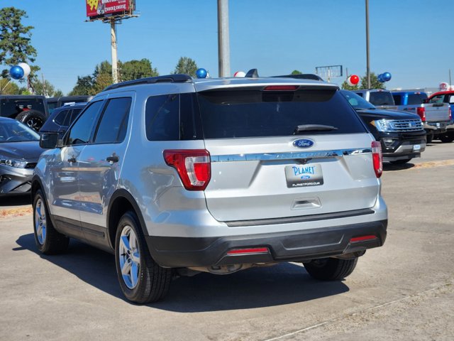 2018 Ford Explorer  4