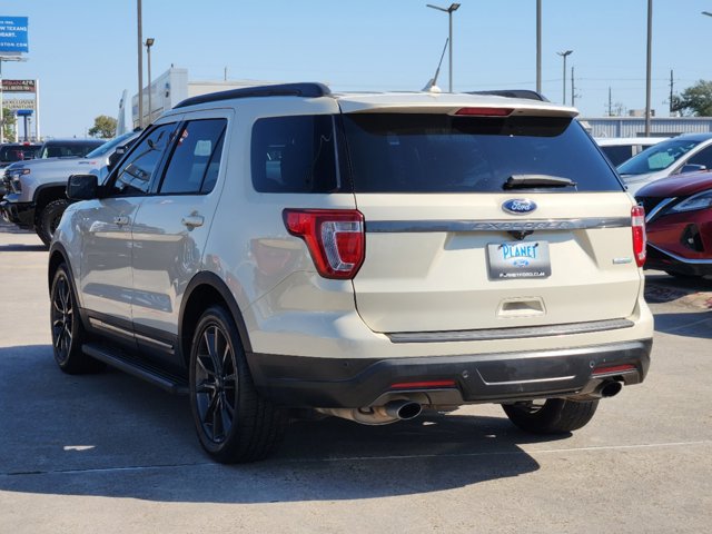 2018 Ford Explorer XLT 6