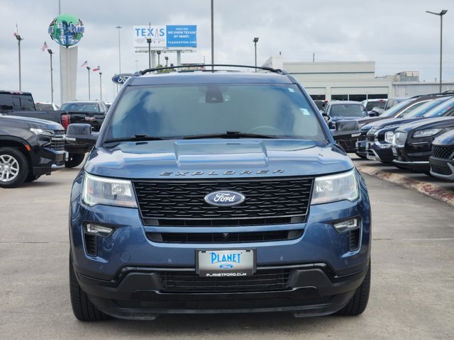 2019 Ford Explorer Sport 2