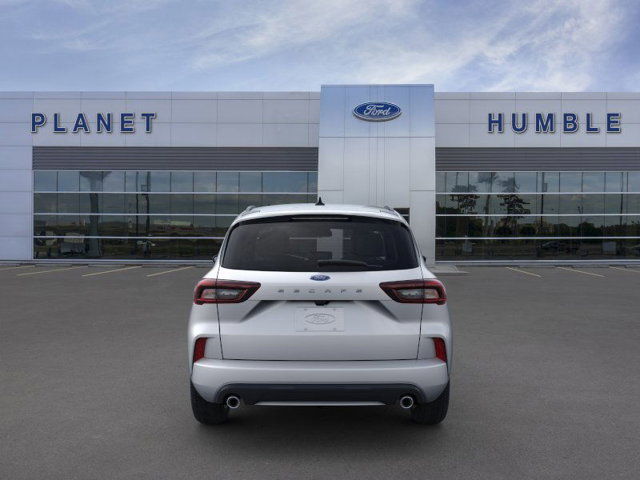 2024 Ford Escape ST-Line 5