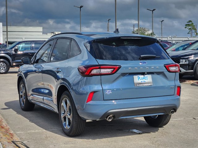 2024 Ford Escape ST-Line 3