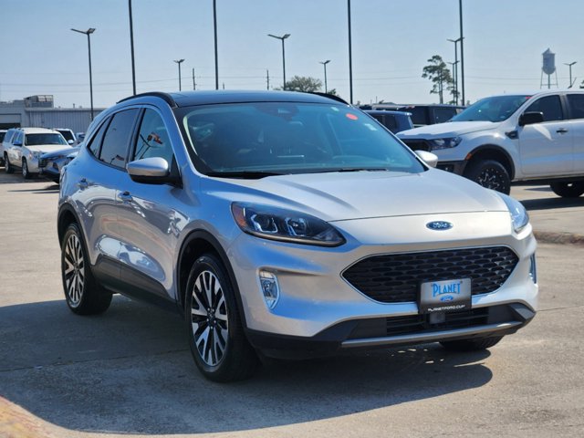 2020 Ford Escape SEL 3