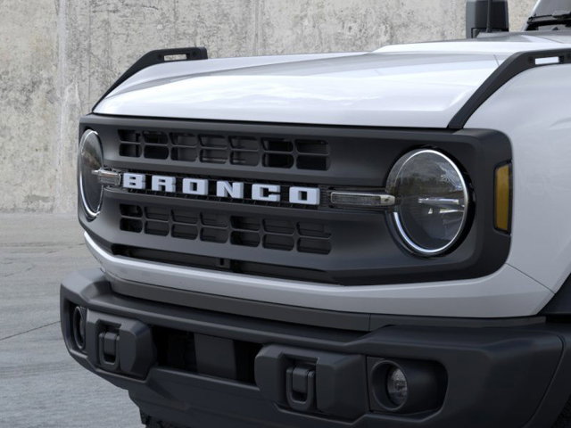 2024 Ford Bronco Black Diamond 19