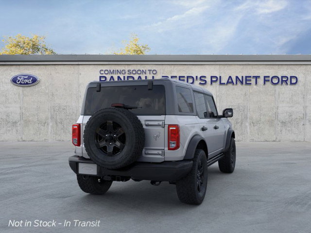 2024 Ford Bronco Black Diamond 8