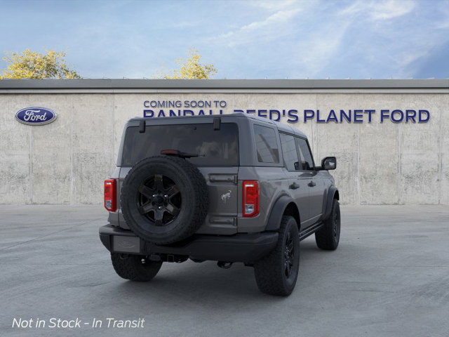 2024 Ford Bronco Black Diamond 8