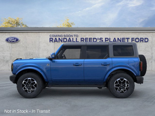 2024 Ford Bronco Outer Banks 3