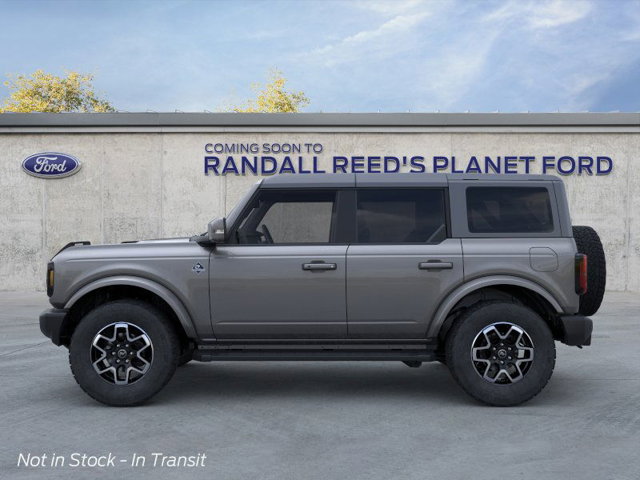 2024 Ford Bronco Outer Banks 3