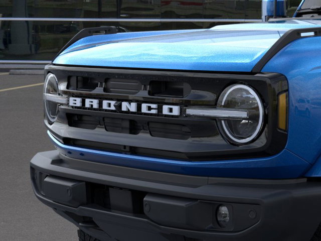 2024 Ford Bronco Outer Banks 19