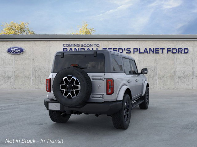 2024 Ford Bronco Outer Banks 8