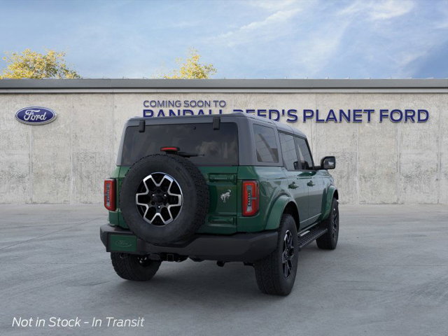 2024 Ford Bronco Outer Banks 8