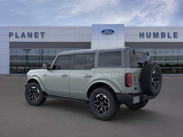 2024 Ford Bronco Outer Banks 4