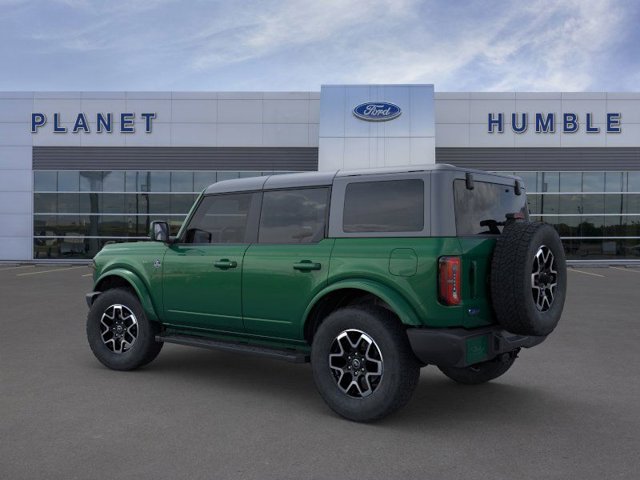 2024 Ford Bronco Outer Banks 4