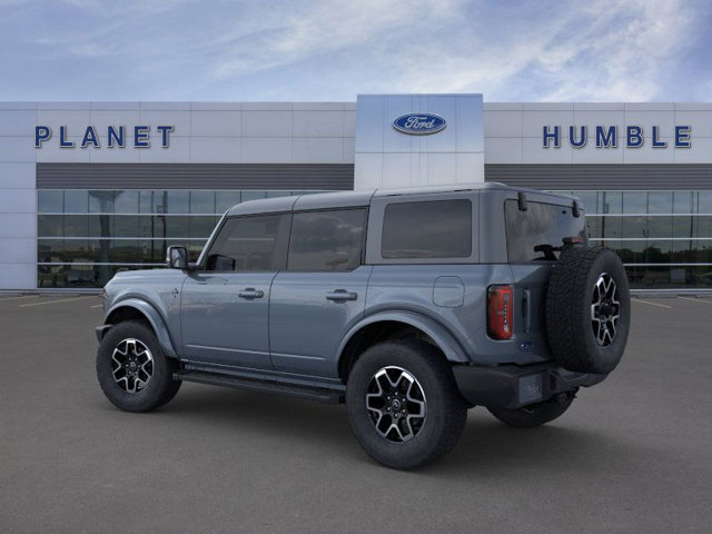 2024 Ford Bronco Outer Banks 4