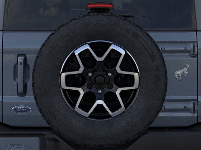 2024 Ford Bronco Outer Banks 24