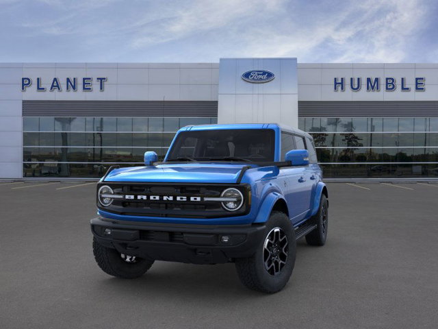 2024 Ford Bronco Outer Banks 2