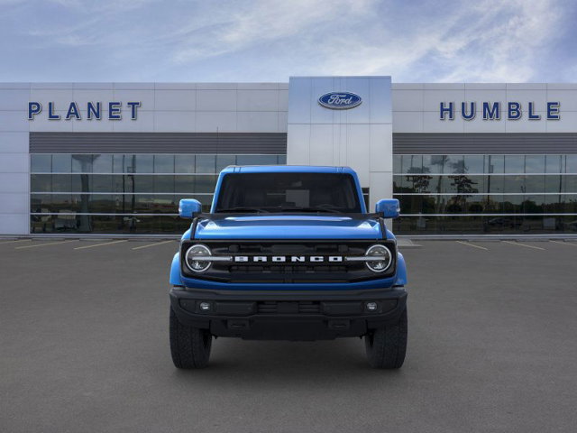 2024 Ford Bronco Outer Banks 6