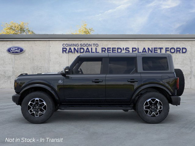 2024 Ford Bronco Outer Banks 3