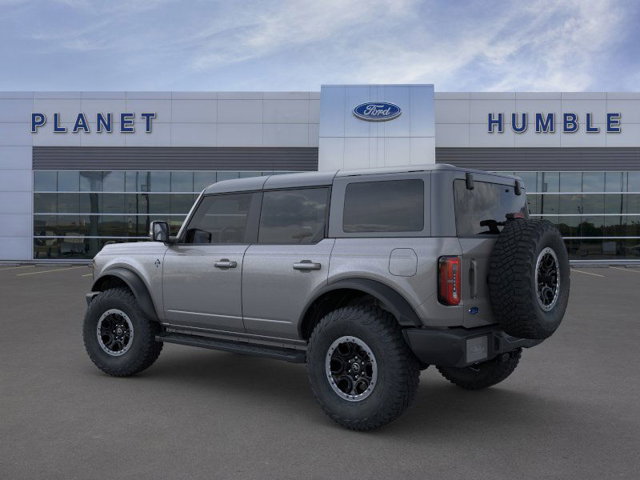 2024 Ford Bronco Outer Banks 4