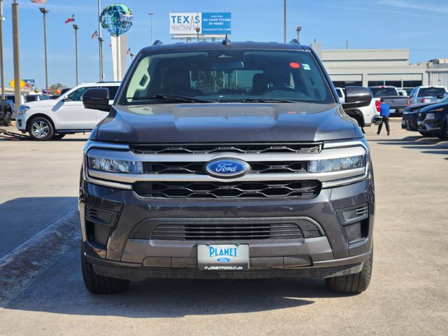 2022 Ford Expedition Max XLT 2