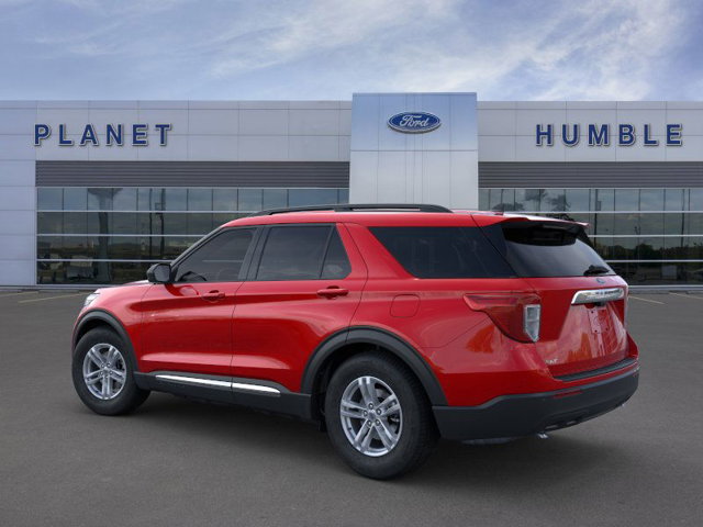 2024 Ford Explorer XLT 4